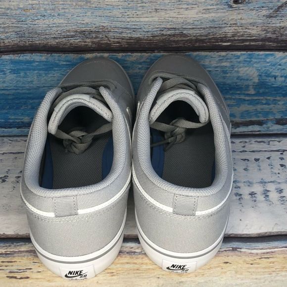 New with Box Nike SB Portmore II Solar CNVS SZ 7 - Picture 2 of 8